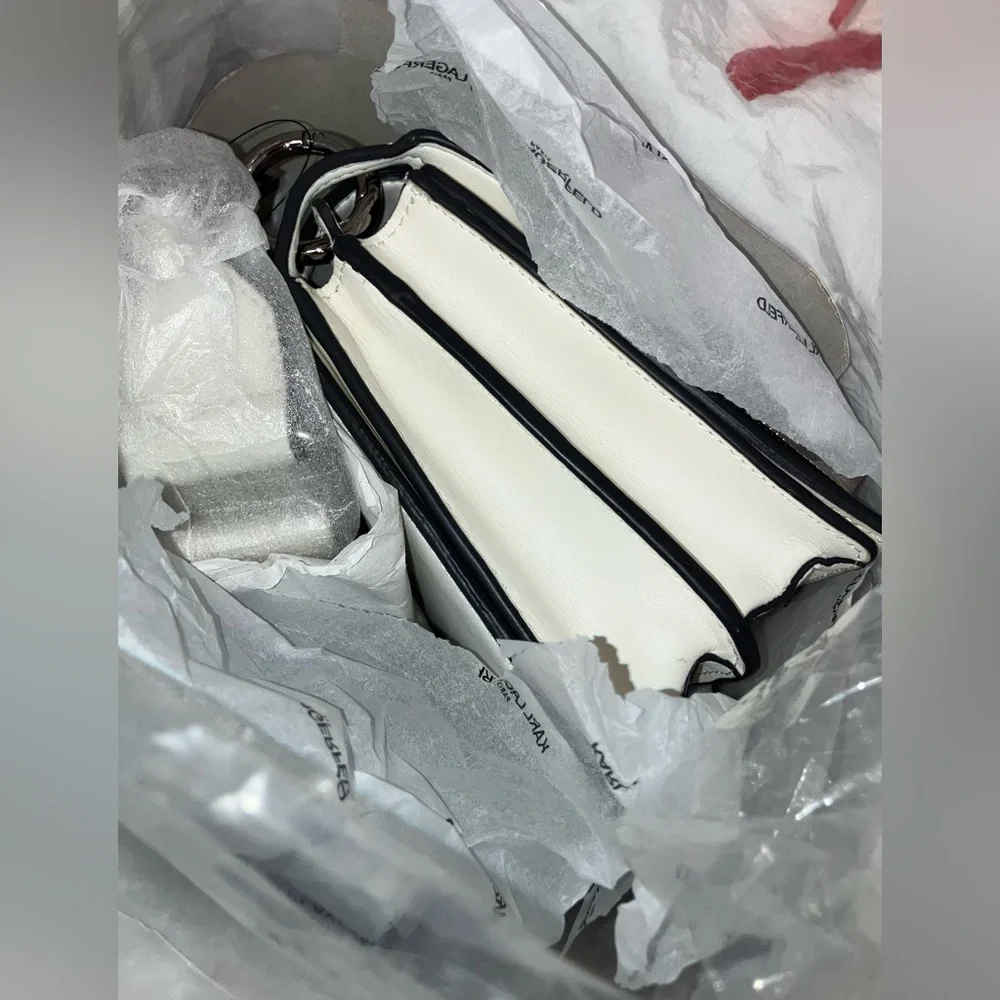 Crossbody Camille Shoulder Bag - Picture 7 of 7